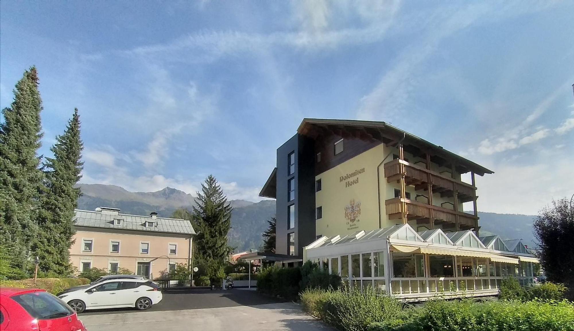 Dolomitenhotel Lienz Exterior photo