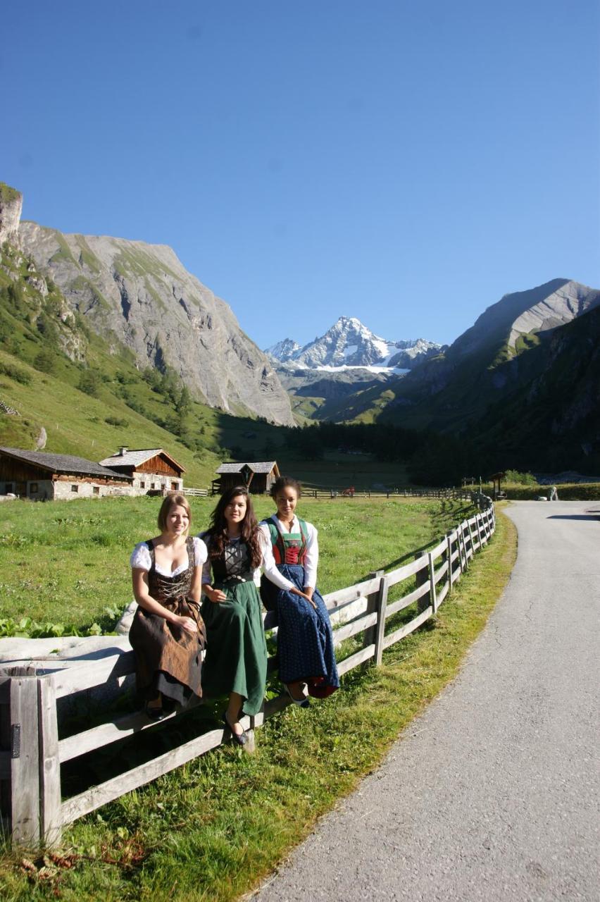 Dolomitenhotel Lienz Exterior photo